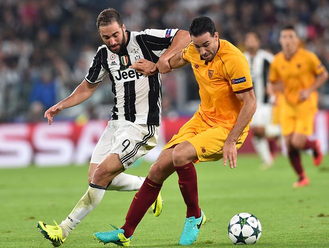 米体：国米想让邓弗里斯在意超杯半决赛对阵博洛尼亚时复出