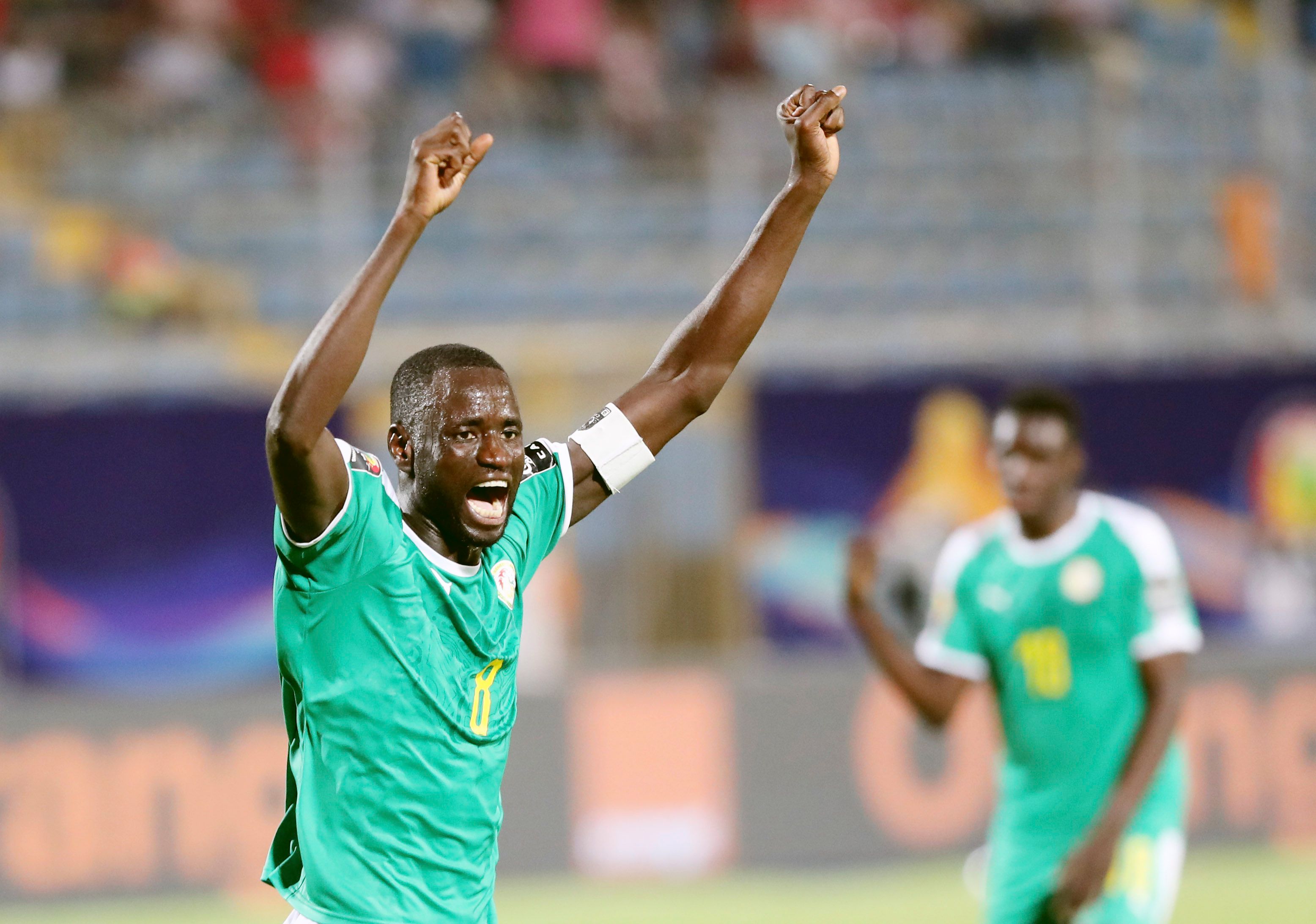 队报：德尚指控诽谤他和本泽马有矛盾的记者，本周四已开庭