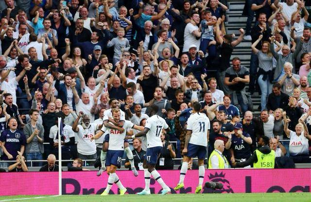 乌度卡：与篮网时有哈登、欧文不同，在火箭KD需更多发声