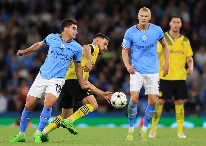 2025LPL全明星颁奖：Tarzan独获三奖，AL年度最佳俱乐部