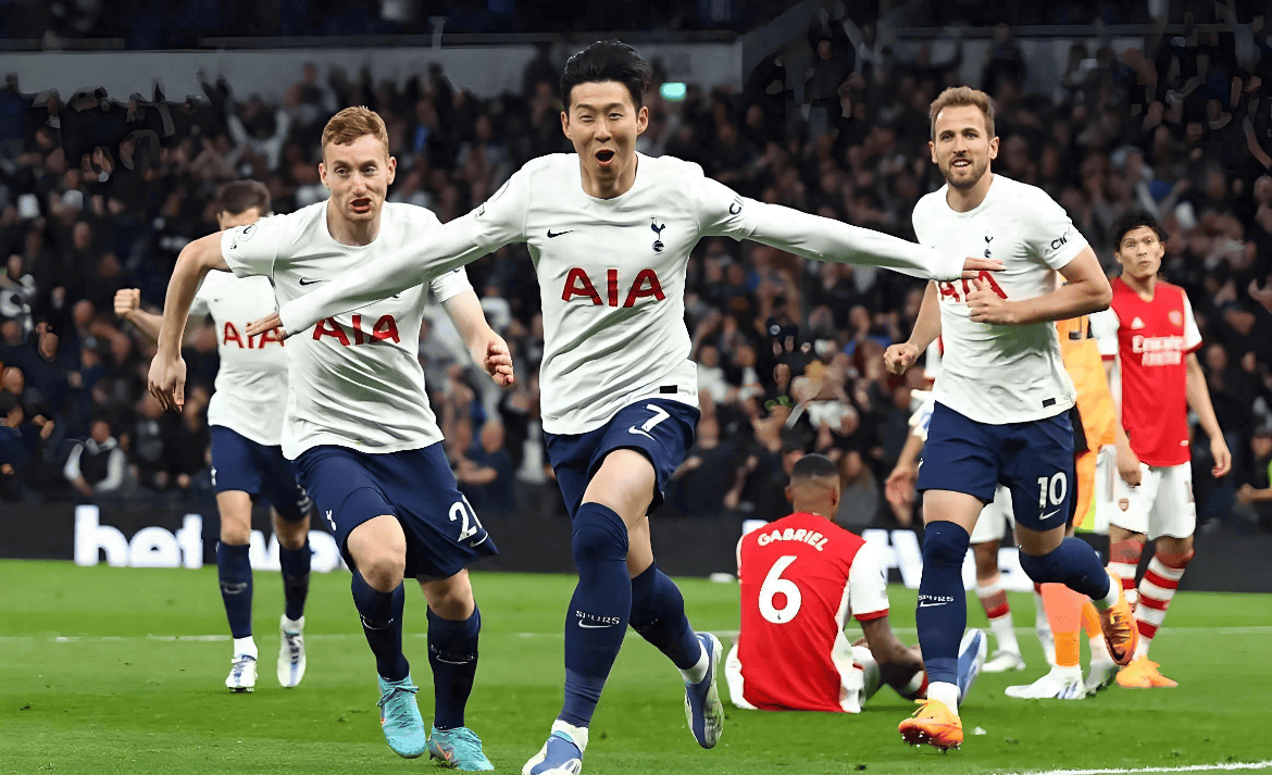 马卡：费兰曾与莫拉塔沟通穿西班牙7号球衣，后者表示支持