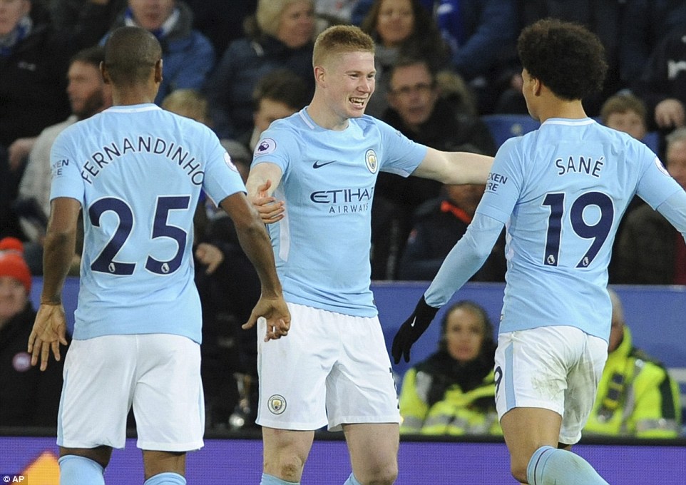 青训球员首次助攻完成精彩配合