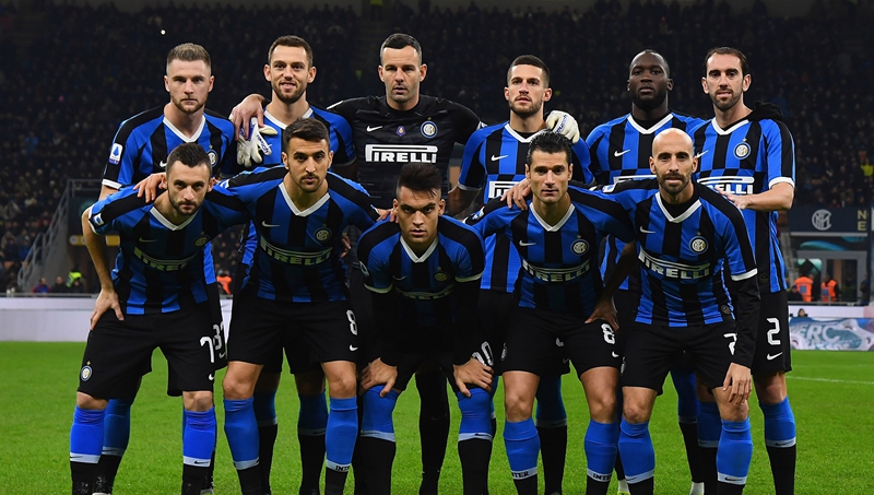 目睹15岁男孩山顶解说后，秘鲁甲转播商报销路费邀其出席联赛