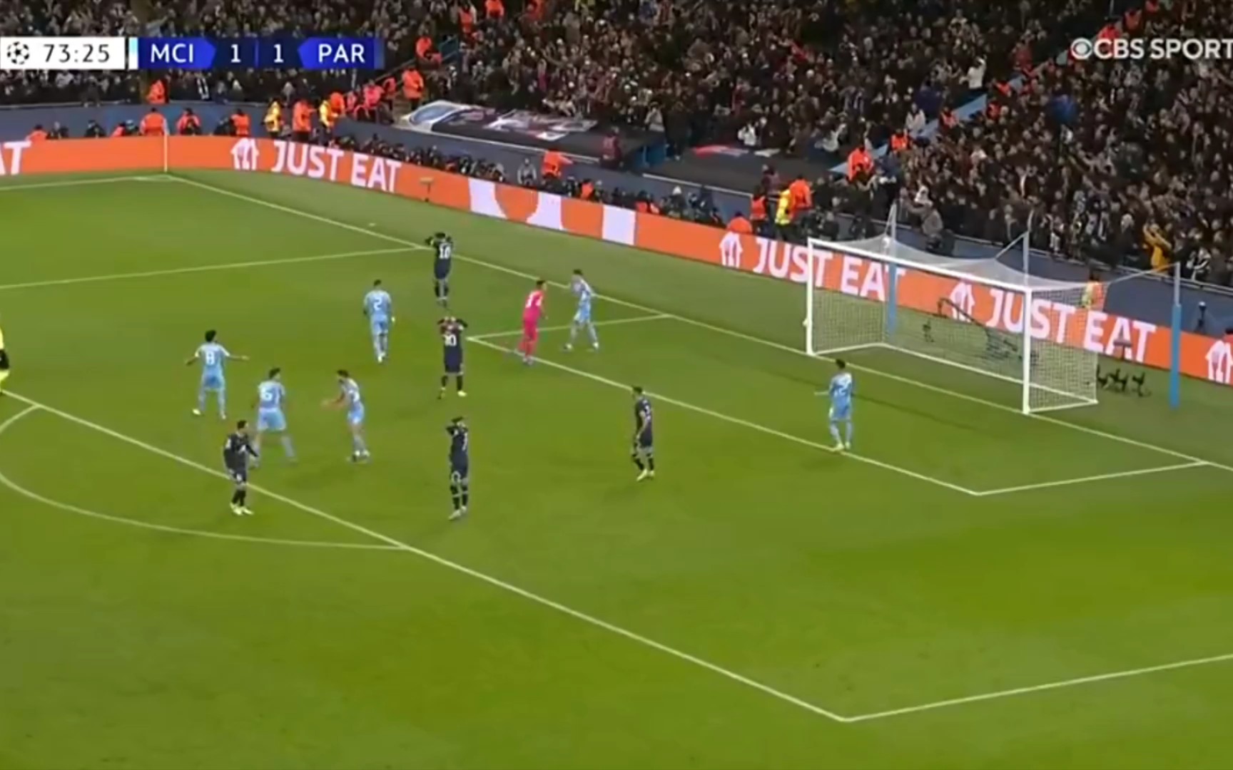 加蓬足协：奥巴梅扬左大腿后侧受伤，将缺席与喀麦隆的揭幕战（加蓬足协通报：奥巴梅扬左大腿后侧受伤，无缘对喀麦隆的揭幕战）