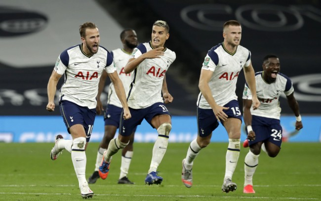 鸣枪深马，与城同行！深圳花游姐妹花与体操“五冠王”的奔跑感悟